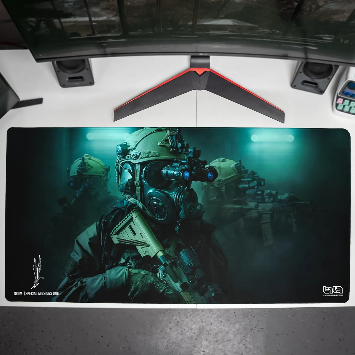 Thumbnail 1